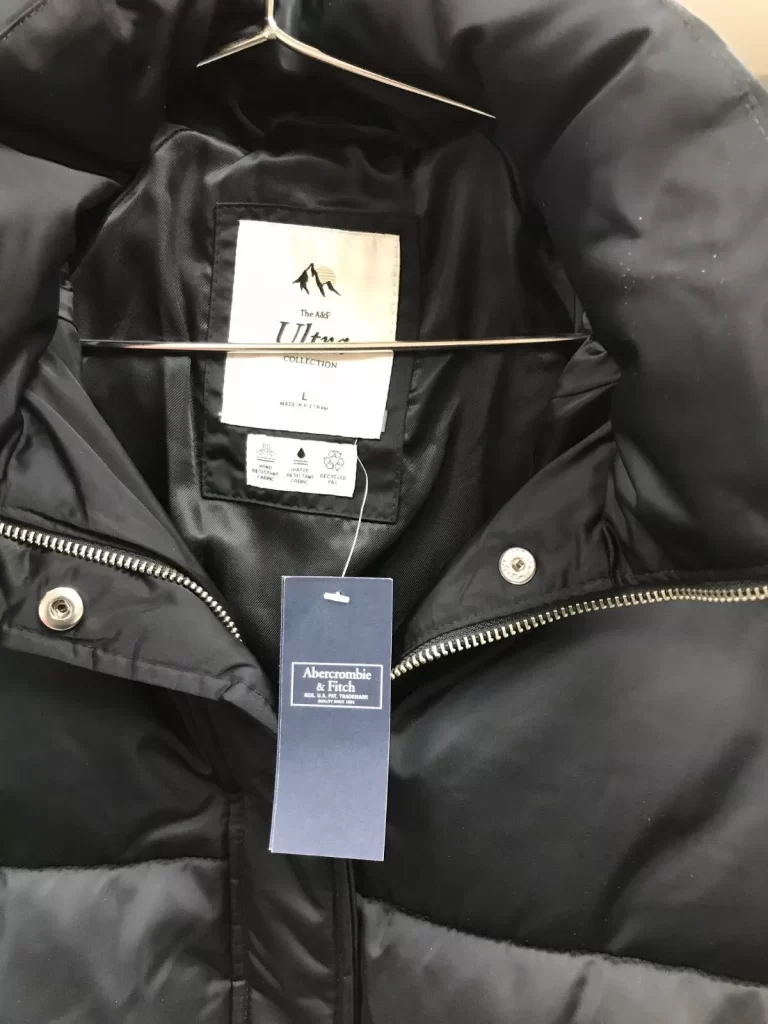Abercrombie & Fitch The A&F Ultra Collection Sz L Wind & Water Resistant Fabric - Image 4