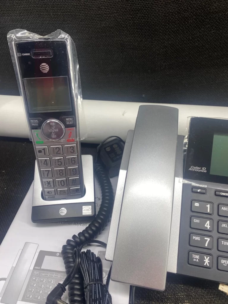 AT&T 2 Handset Corded Cordless Answering System w/ Call Block Big Button CL84215 - Image 2