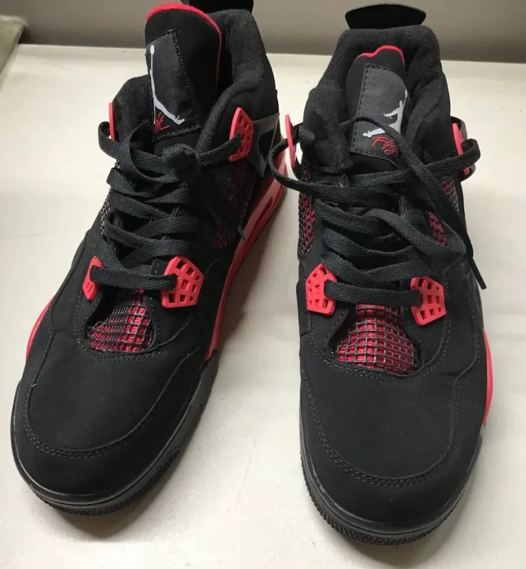 Air Jordan 4 Retro Red Thunder Shoes Black & Red Size 6