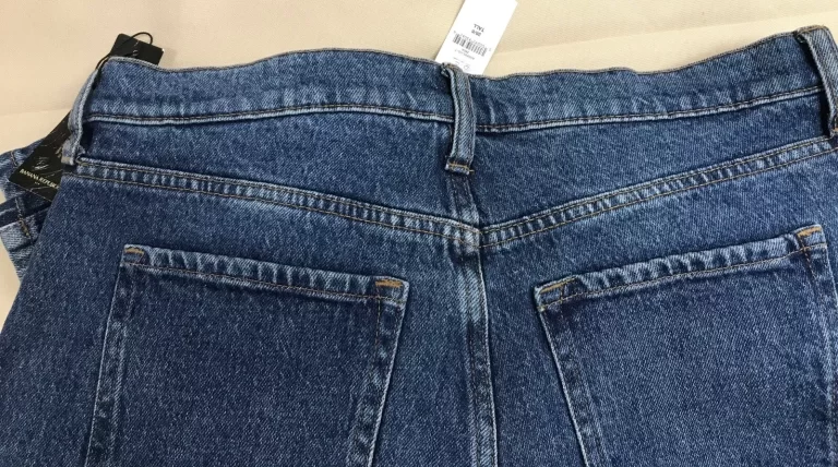 Banana Republic Blue Jeans Men's Sz 28/6 Tall NEW - Image 6