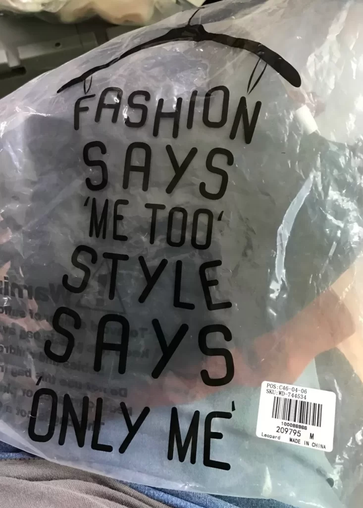Fashion Says 'Me Too' Style Says 'Only Me' Leopard Design Blouse M NEW - Image 5