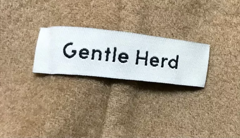 Gentle Herd Double Breasted Camel Color Wool Coat Sz M NEW - Image 4