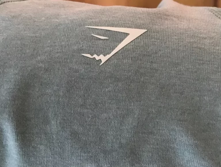 Gymshark Seafoam Green Cropped Longsleeve Women's Shirt Sz S NEW - Image 3