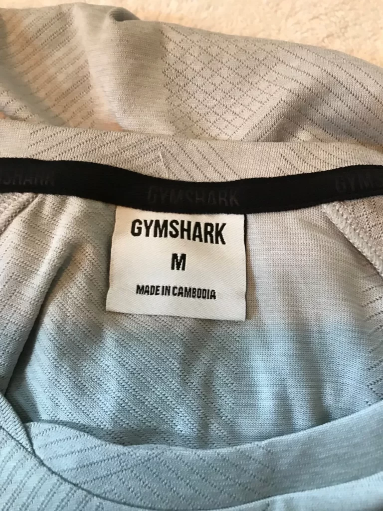 Gymshark Women's Gray Shirt with Black Trim on Bottom Sides Sz M NEW - Image 4
