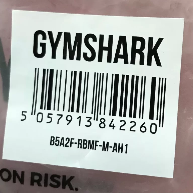 Gymshark Women's Woven Pocket Shorts Sundried Red Sz M NEW - Image 3