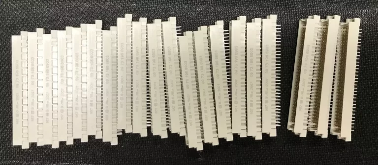 Harting DIN Signal Connectors