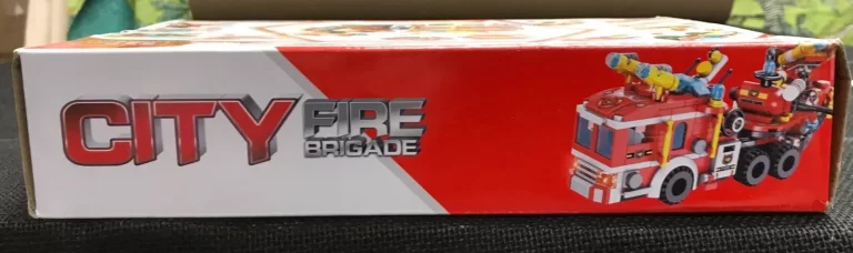 Lukat 1To25 City Fire Brigade Ages 6+ 557 Pcs NEW - Image 4