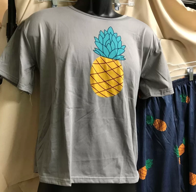 M/160/84A Child's Pajama Set Pineapples NEW - Image 3