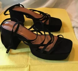 OSOS Design Black Block Heel Sandals