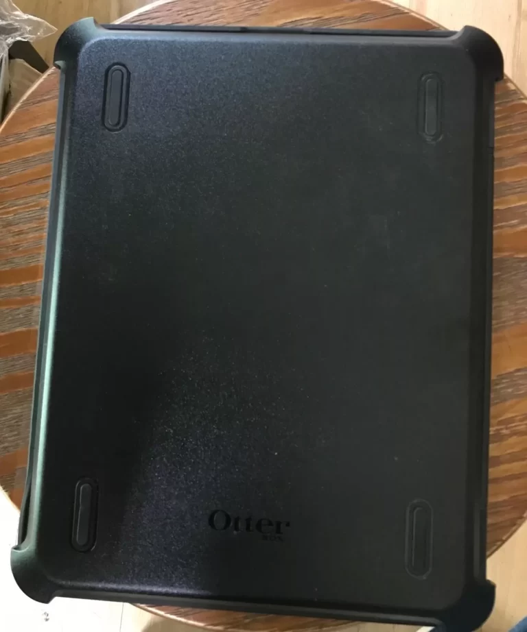 Otter Box Defender Pro Series DROP Ipad Pro 12,9" (3rd,4rh,&5th fen) NEW - Image 6