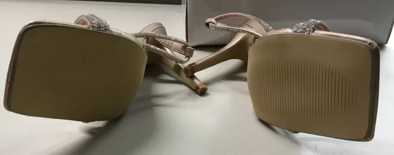 Pink Metalic Heels Sandals Rhinestone Straps Sz 8.5 NEW - Image 11