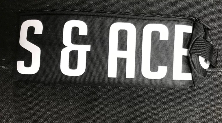 Pins and Aces Golf Cooler Sleeve Soft Insulated Beer Bag - 7 Cans - NEW-Black - Image 3