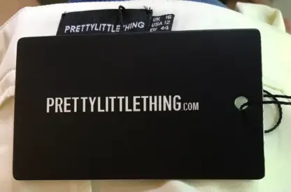 Pretty Little Thing Cream Cropped Trousers Sz 12 NEW - Image 5