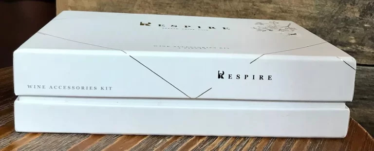 Respire Breath, Drink, Love Wine Accessories Kit 4 Pcs NEW - Image 7