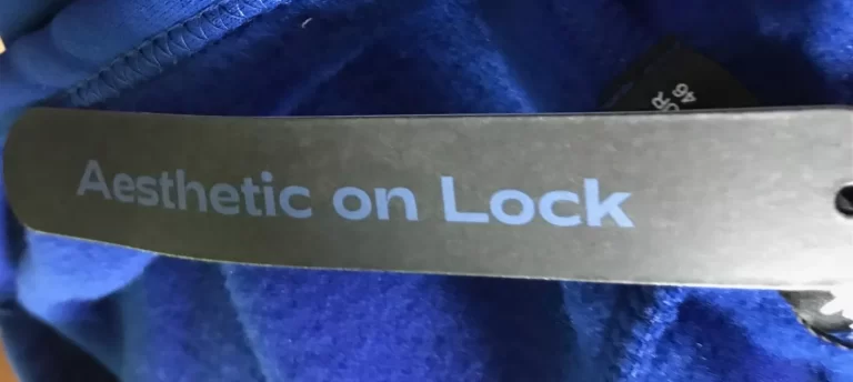 Romwe Aesthetic on Lock Royal Blue Hoodie Sz S 36 Wandering Soul NEW - Image 7