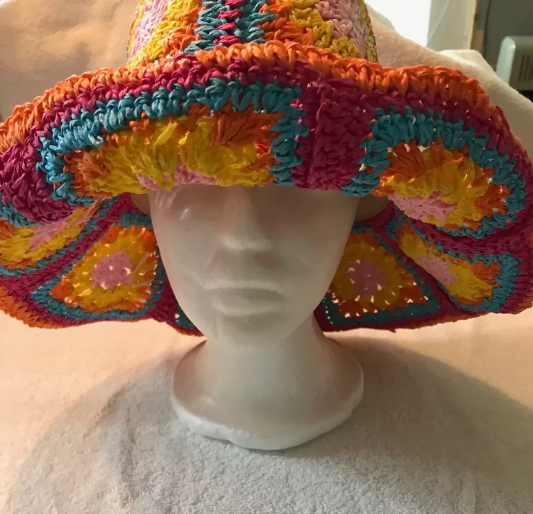 Sacchetto Orange & Pink Tone Hat Crocheted Granny squares NEW