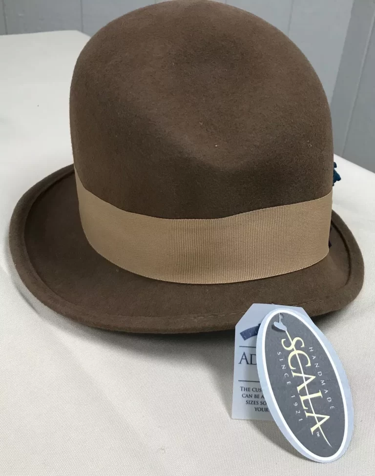 Scala Woman's Hat Handmade One Size Pecan Color Felt with Felt Flowers NEW - Image 6