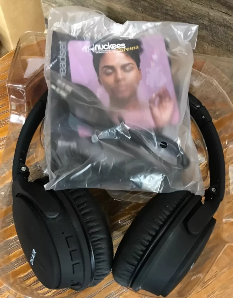Verge Headset On Air PodCast Series Tzumi Bluetooth 5.0 NEW - Image 5