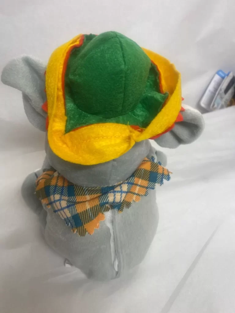 Verstella Star 10" Spanish ABC's Singing Animatronic Mouse Plush (Copy) - Image 5