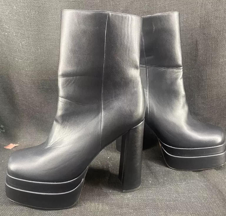 Women’s Black Platform Chunky Heel Square Toe Boot Sz 10 1/2 NEW - Image 6