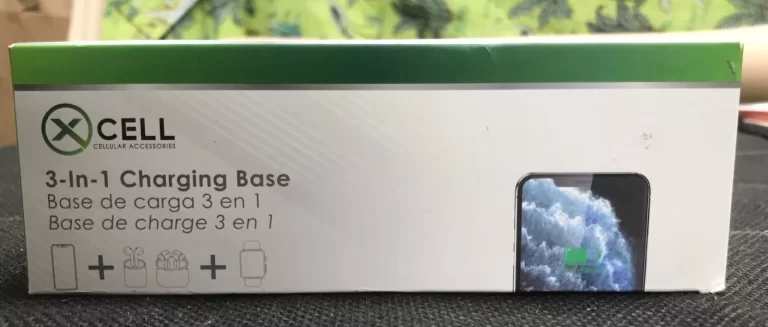 XCell 3-in-1 Charging Base NEW - Image 2