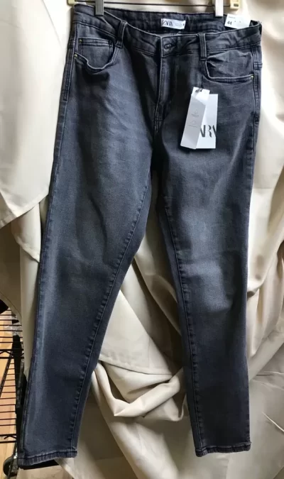 Zara Skinny Fit Mid Rise