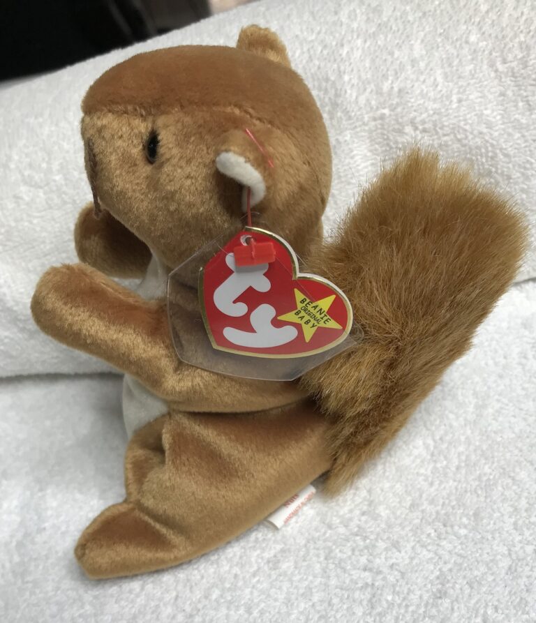 Ty Beanie Baby – Nuts the Squirrel – January 21, 1996 – Tags Intact – Display Case – Estate Collection - Image 7