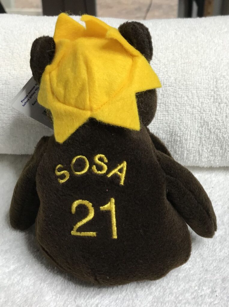 Salvino's Bamm Beano's Sammy Sosa #21 Bear – 1998 MLB Collectible – Dark Brown with Yellow Hat – Estate Collection - Image 7