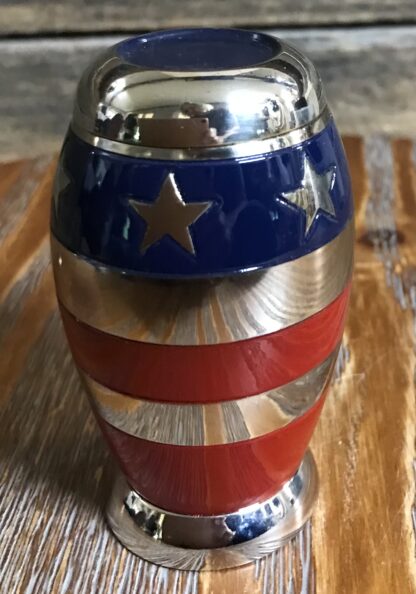 Stars & Stripes Urn