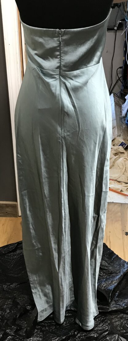 Saints & Secrets Formal Dress Ice Blue Showpo Strapless V-Neck Satin Sz 12 (L) - Image 5