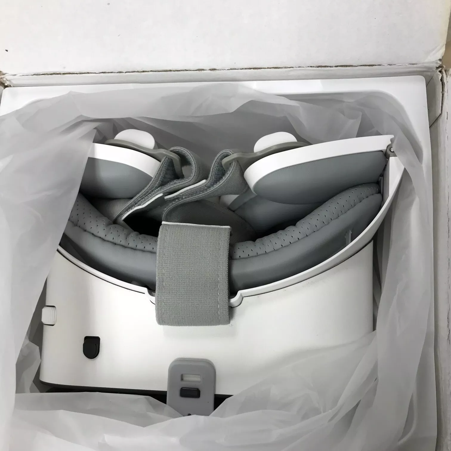 Item foldable wireless please