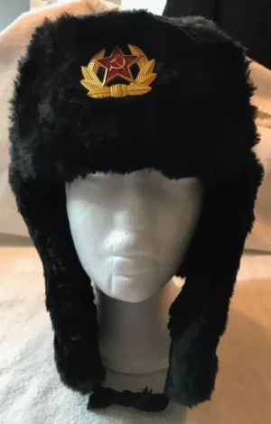 Faux fur item black hat