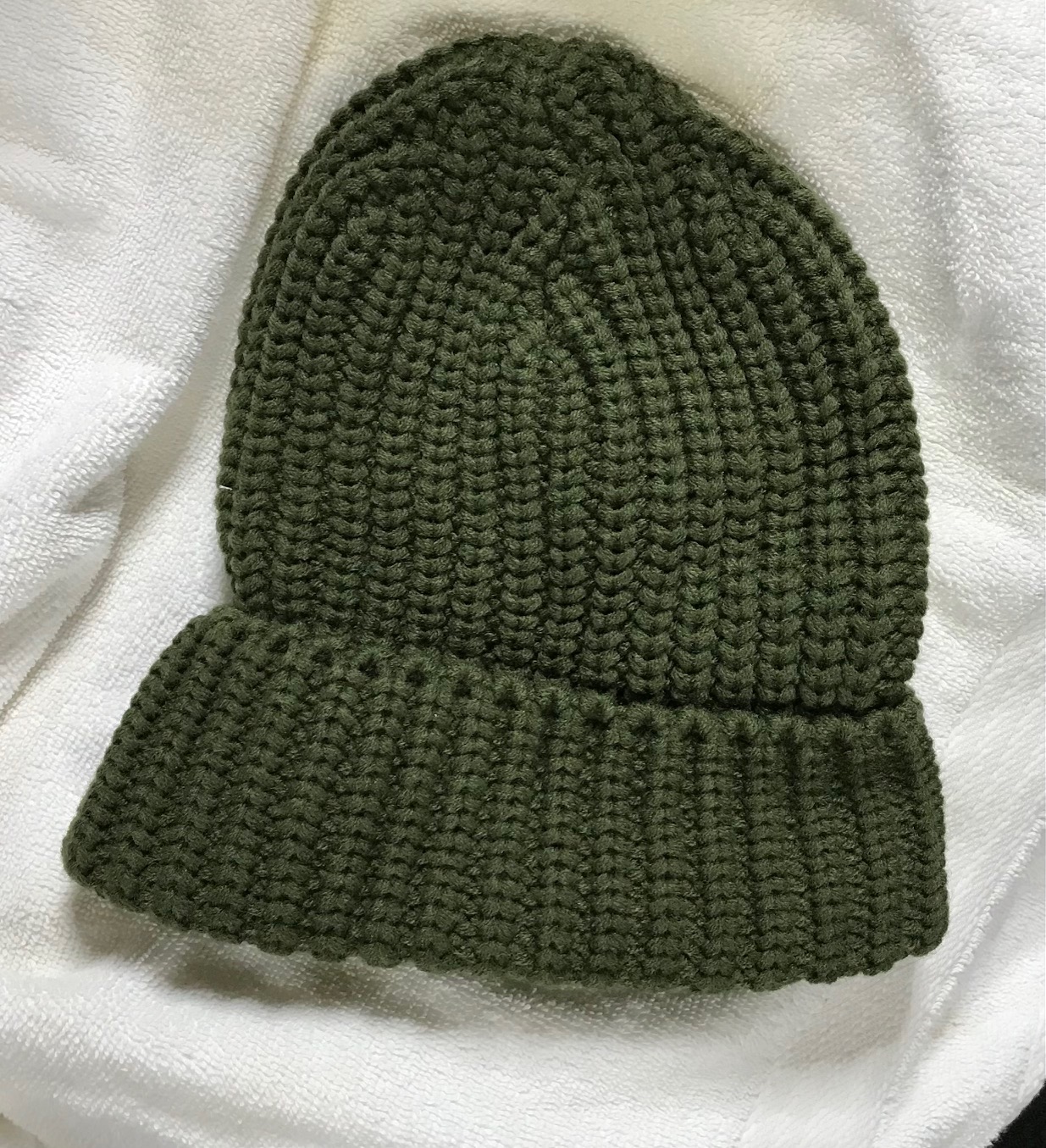 Green knit one size item