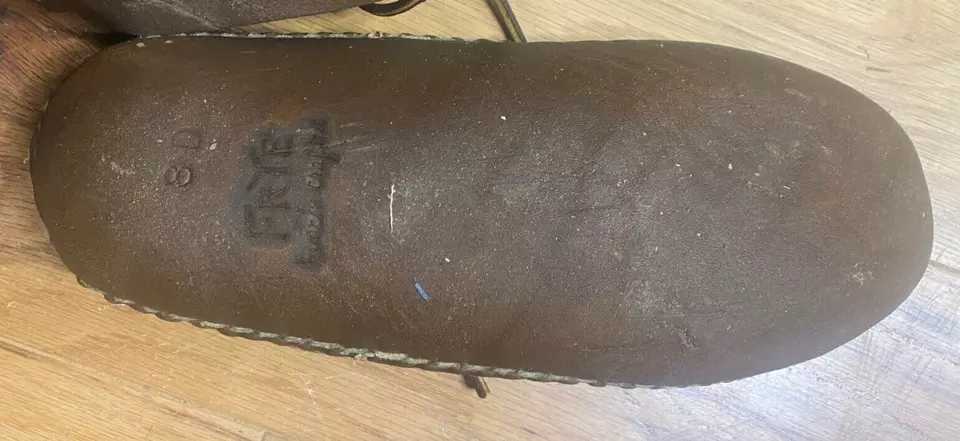 Item frye lace moccasin size