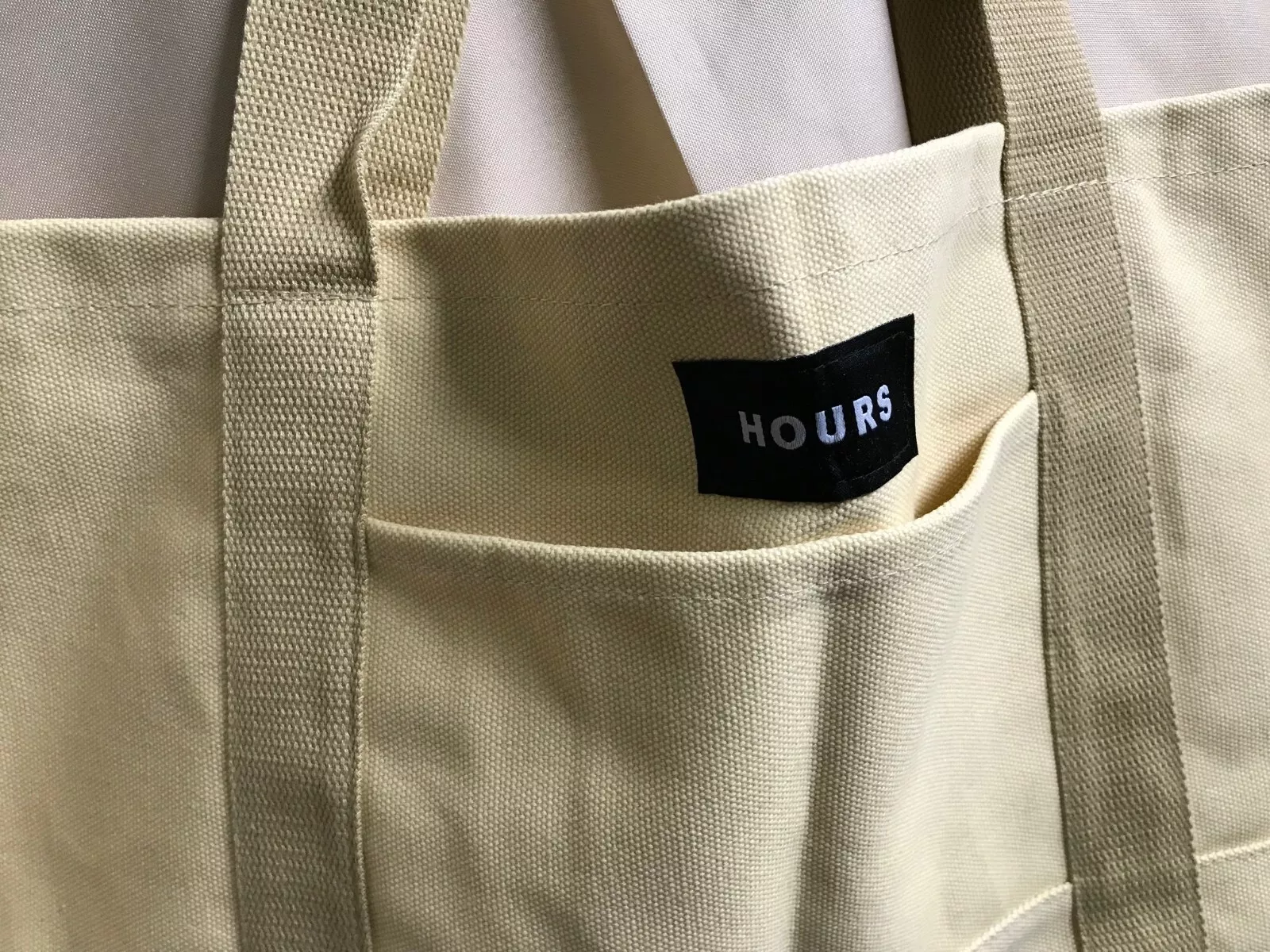 Bag canvas item hours tote