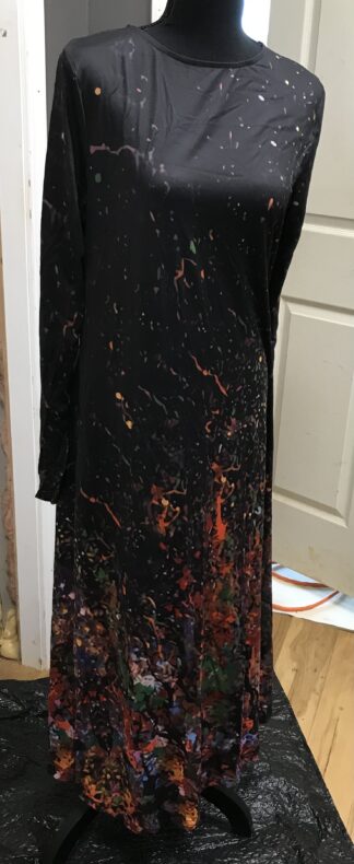 Fashion Says Me too Black