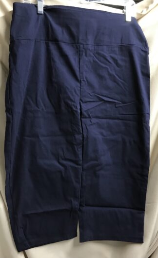 Hybrid Navy Capris