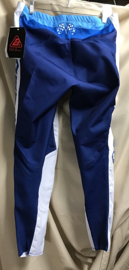 Syncron 2023 CC Race Grade Pants Blue/White Size 32 – NEW - Image 3