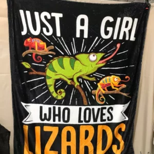 Item loves lizards lizards blanket