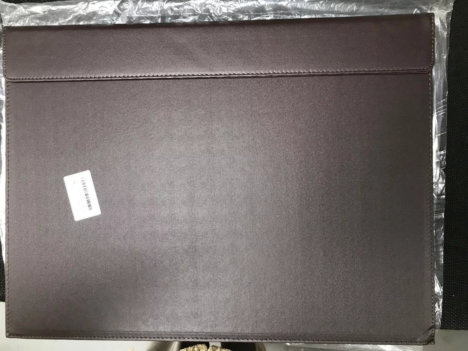 Desk pad paper clip item