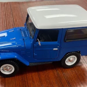 Toy toyota land cruiser item