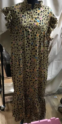 Never fully fully dressed frill sleeve