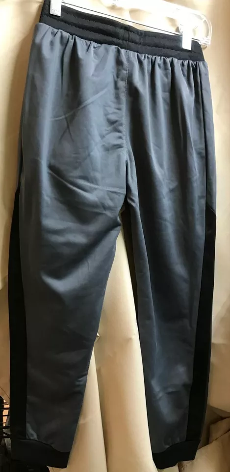 Item gray black black lead