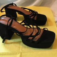 Black block item osos design