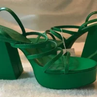 Design green item osos design