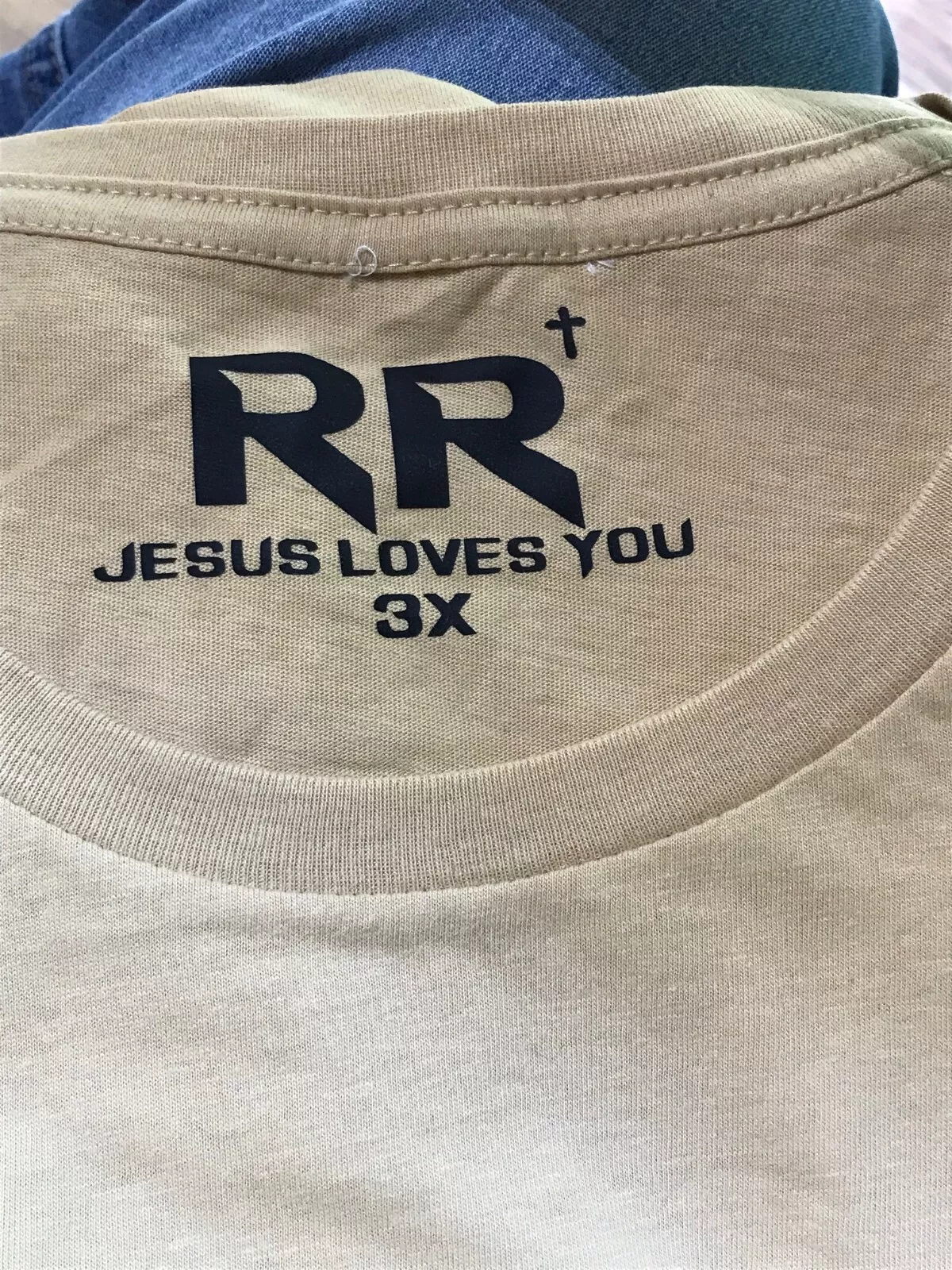 Item jesus loves righteous relentless