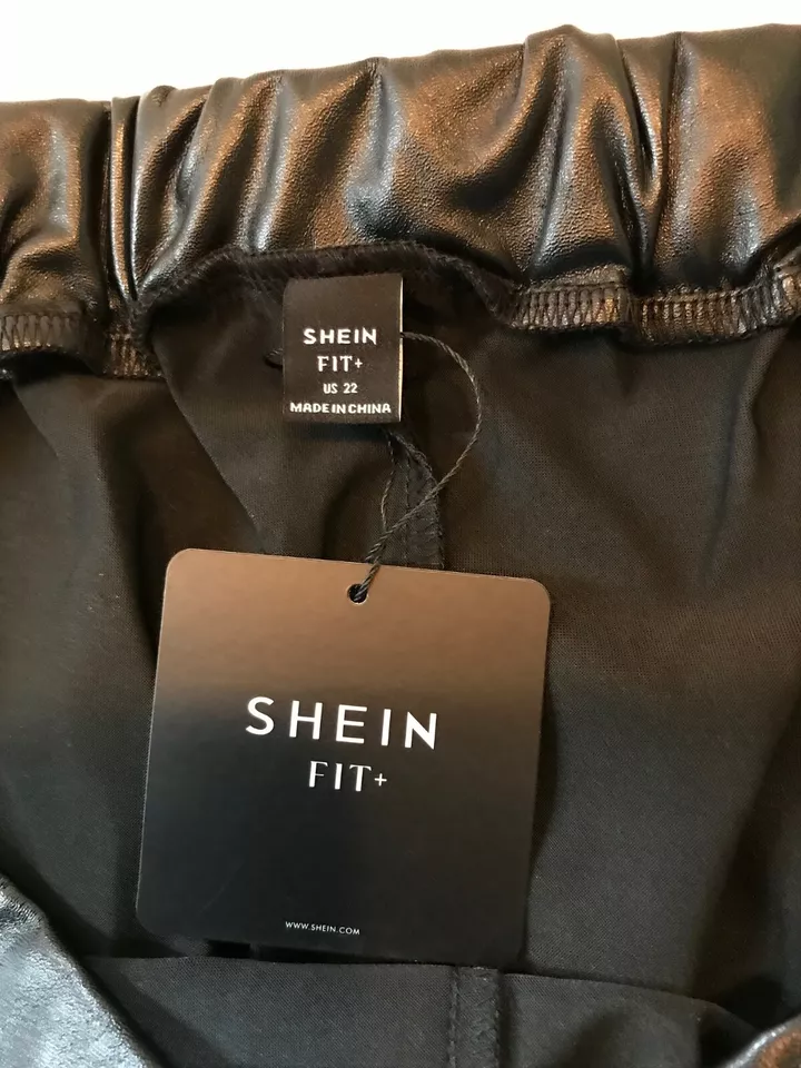 Black leather leather pants item