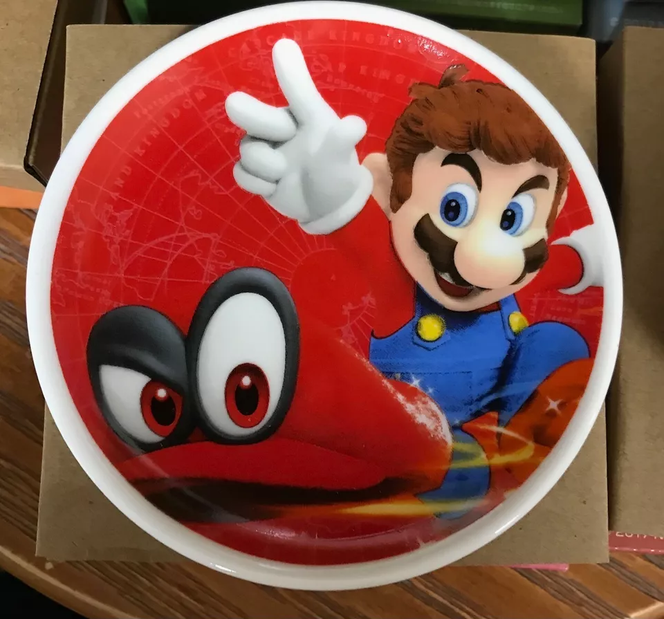 Super mario mini plate item