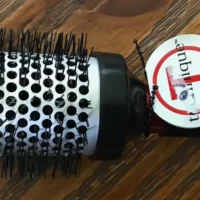 Hair brush item technique cricket