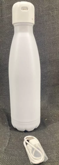 Sanitizing self self cleaning water bottle